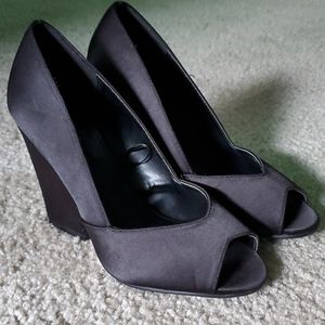 Forever 21 black heels